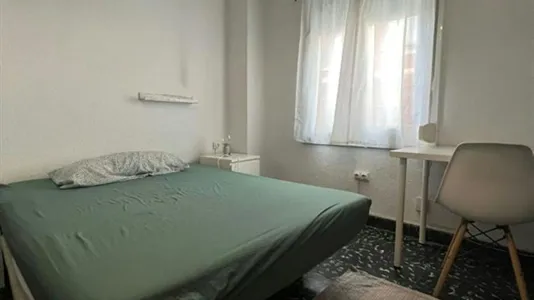 Apartments in Valencia L'Eixample - photo 6