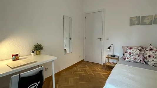 Rooms in Madrid Salamanca - photo 2