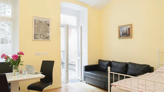 Apartments in Vienna Landstraße - photo 2