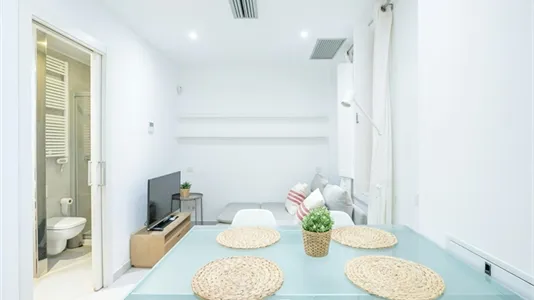 Apartments in Barcelona Ciutat Vella - photo 9