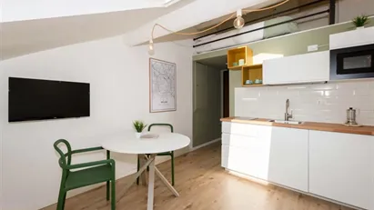 Apartment for rent in Milano Zona 5 - Vigentino, Chiaravalle, Gratosoglio, Milan