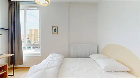 Rooms in Pontoise - photo 1