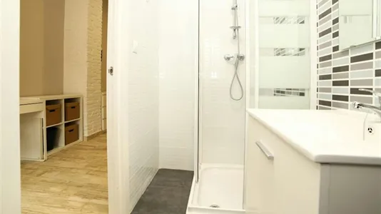 Rooms in Valencia L'Eixample - photo 4