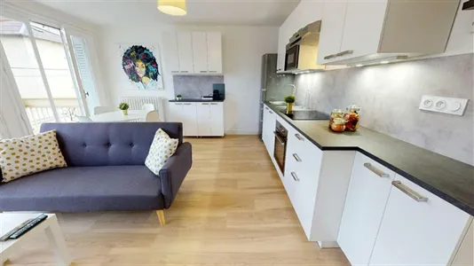 Rooms in Lyon - photo 8