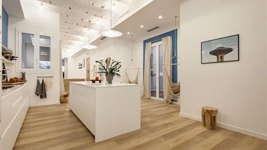 Apartments in Barcelona Eixample - photo 9