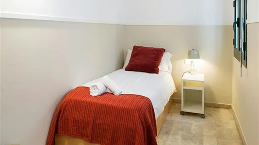 Apartments in Barcelona Ciutat Vella - photo 10