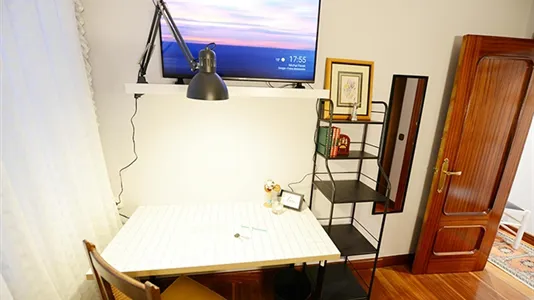 Rooms in Bilbao - photo 7