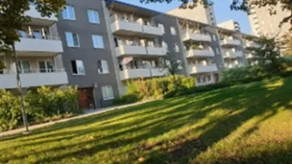 Årsta - 3rok - 12mån - 15.434kr/mån