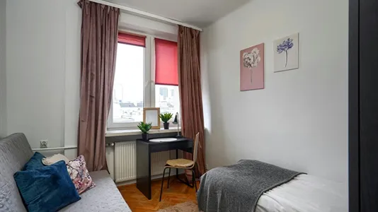 Rooms in Location is not specified - photo 1