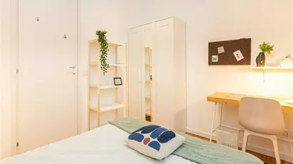 Room for rent in Milano Zona 1 - Centro storico, Milan