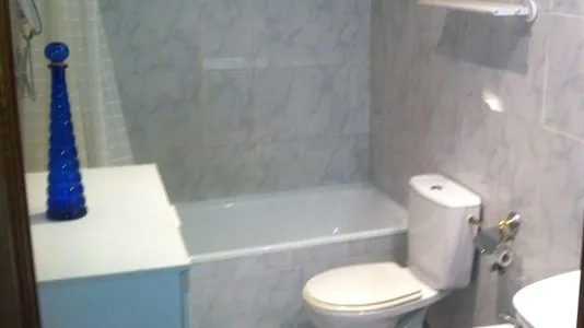 Rooms in Madrid Chamartín - photo 8