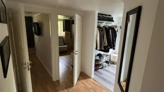 Houses in Örebro - photo 9