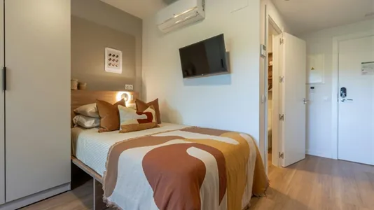 Apartments in Madrid Moncloa-Aravaca - photo 1