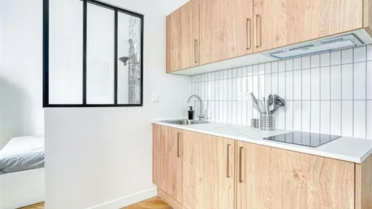 Apartments in Nanterre - photo 7