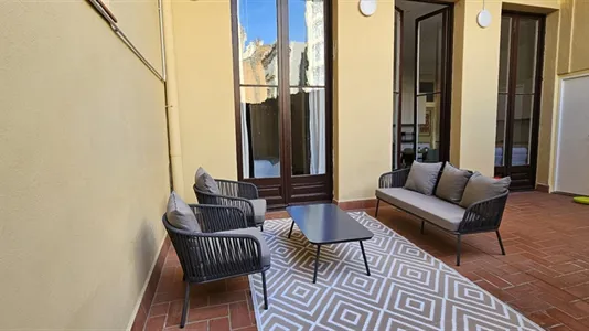 Rooms in Barcelona Eixample - photo 9