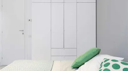 Room for rent in Milano Zona 5 - Vigentino, Chiaravalle, Gratosoglio, Milan