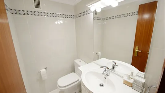 Rooms in Bilbao - photo 6