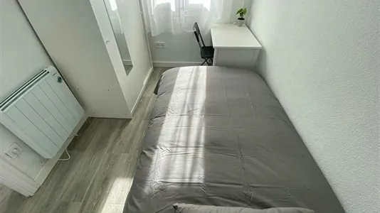 Rooms in Adaro - photo 5