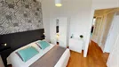 Room for rent, Paris 17ème arrondissement, Paris, &lt;span class=&quot;blurred street&quot; onclick=&quot;ProcessAdRequest(10859773)&quot;&gt;&lt;span class=&quot;hint&quot;&gt;See streetname&lt;/span&gt;[xxxxxxxxxxxxx]&lt;/span&gt;