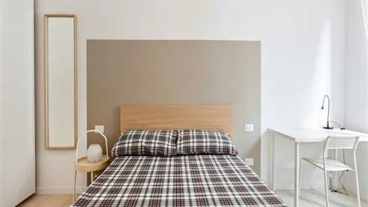 Rooms in Milano Zona 6 - Barona, Lorenteggio - photo 2