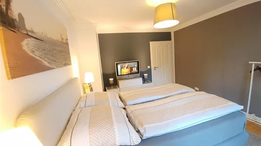 Apartments in Hamburg Nord - photo 9