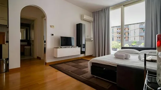 Apartments in Roma Municipio I – Centro Storico - photo 6