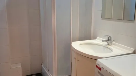 Apartments in Barcelona Ciutat Vella - photo 4