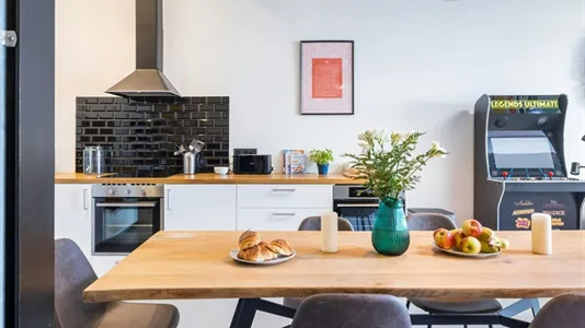 Rooms in Brussels Sint-Gillis - photo 9