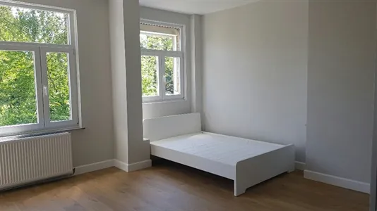 Rooms in Brussels Sint-Agatha-Berchem - photo 2
