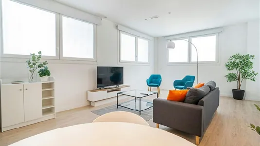 Apartments in Valencia Ciutat Vella - photo 4