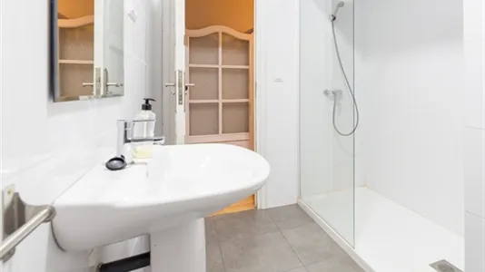 Rooms in Valencia Extramurs - photo 8