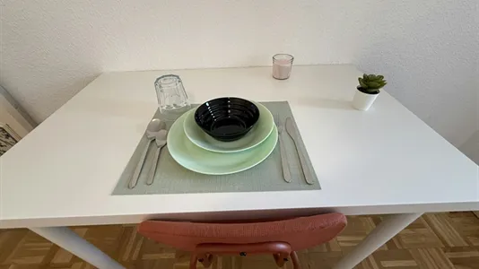 Rooms in Madrid Retiro - photo 6