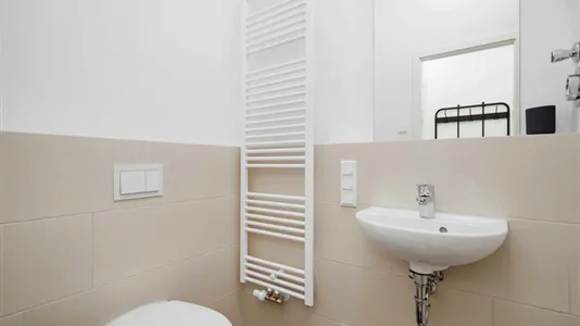 Rooms in Berlin Mitte - photo 10