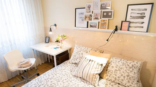 Rooms in Bilbao - photo 4