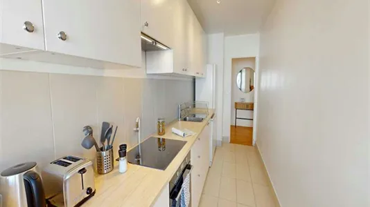 Rooms in Paris 15ème arrondissement - photo 9