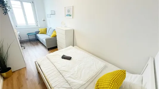 Rooms in Vienna Favoriten - photo 1