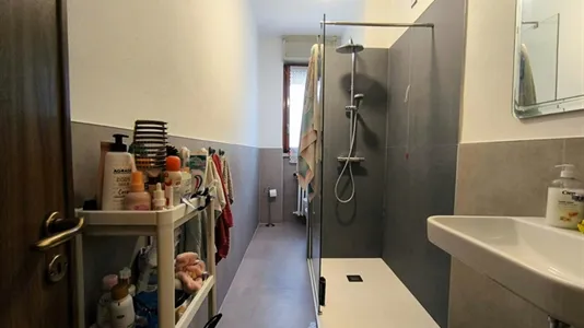 Rooms in Milano Zona 8 - Fiera, Gallaratese, Quarto Oggiaro - photo 9
