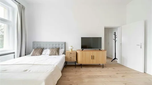 Apartments in Berlin Lichtenberg - photo 5