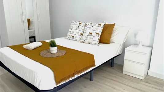 Rooms in Valencia Algirós - photo 5