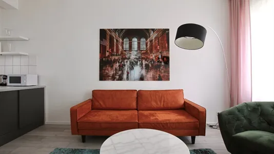 Apartments in Cologne Innenstadt - photo 4