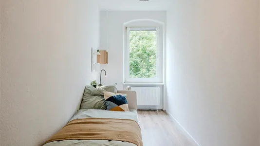 Rooms in Location is not specified - photo 1