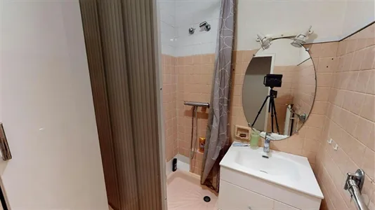 Rooms in Grenoble - photo 8