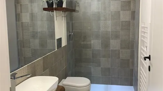 Rooms in Milano Zona 8 - Fiera, Gallaratese, Quarto Oggiaro - photo 8