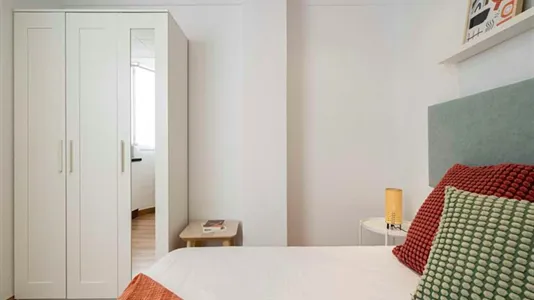 Rooms in Madrid Chamartín - photo 5