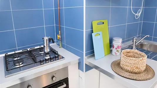 Rooms in Milano Zona 8 - Fiera, Gallaratese, Quarto Oggiaro - photo 9