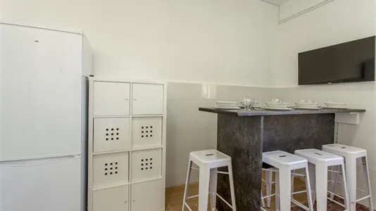 Rooms in Valencia L'Eixample - photo 5