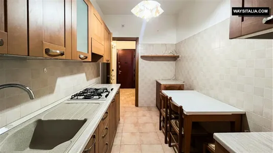 Rooms in Milano Zona 8 - Fiera, Gallaratese, Quarto Oggiaro - photo 9