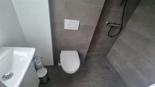 Rooms in Reykjavík Hlíðar - photo 2