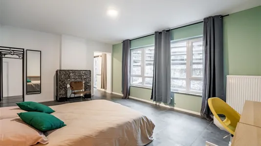 Rooms in Charleroi - photo 7