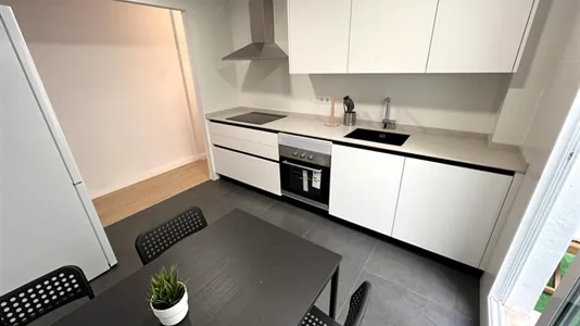 Rooms in el Camí de Vera - photo 10